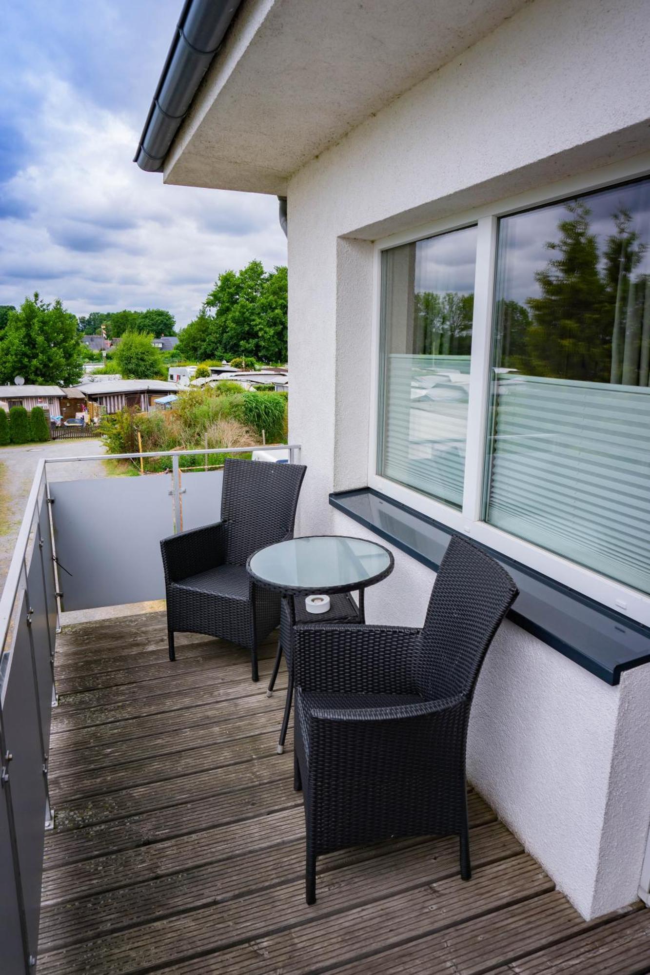 Apartament Haus Strandglueck - Urlaub Mit Blick Auf Den Duemmer See Lembruch Zewnętrze zdjęcie